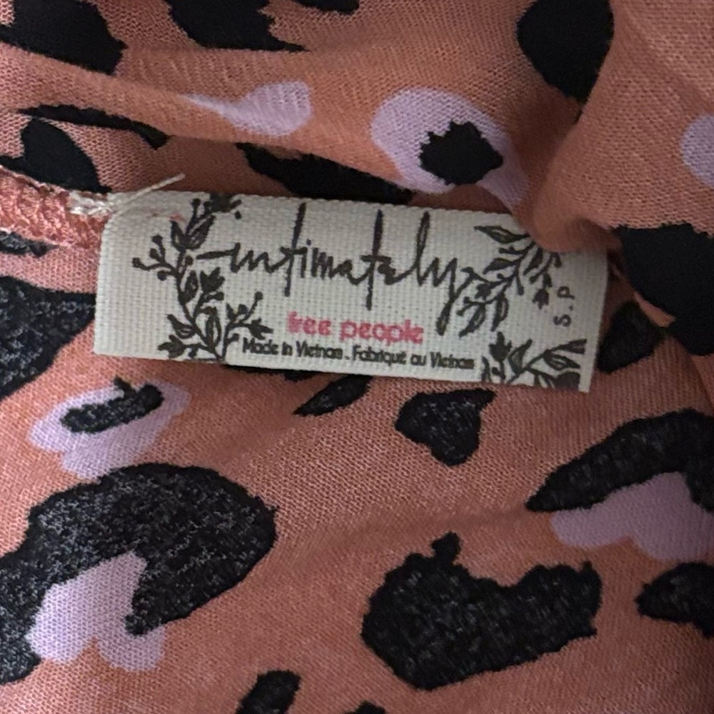 NWT Free People Pink Leopard Print Top - Picture 10 of 11